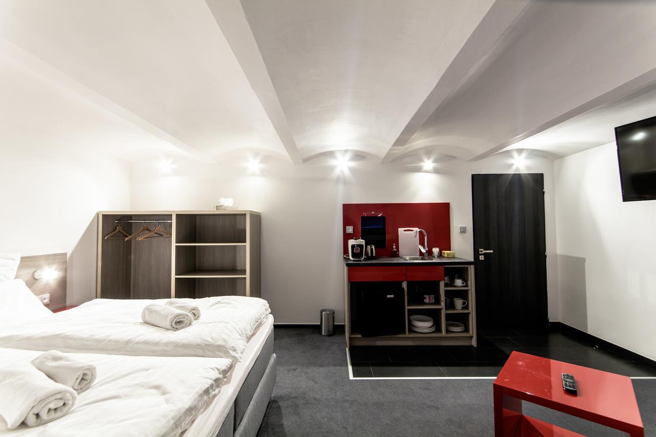 Silesia Residence Ostrava Extérieur photo A typical room at the hotel