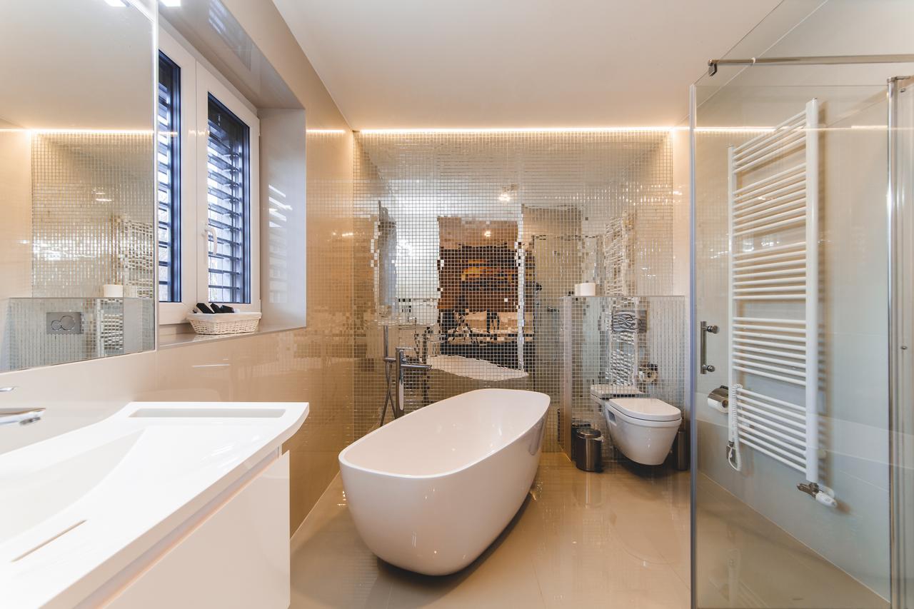 Silesia Residence Ostrava Extérieur photo Bathroom