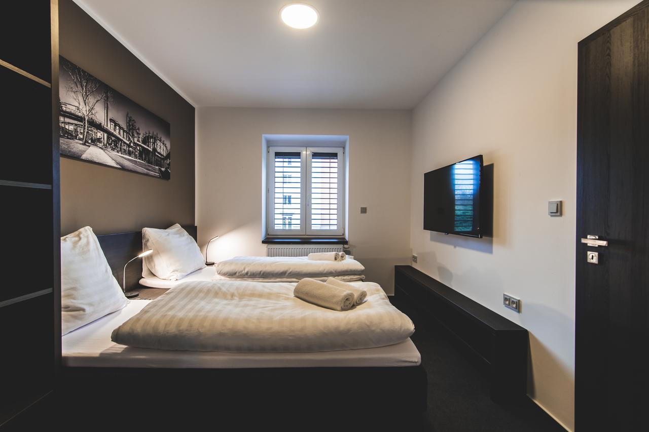 Silesia Residence Ostrava Extérieur photo A typical room at the hotel